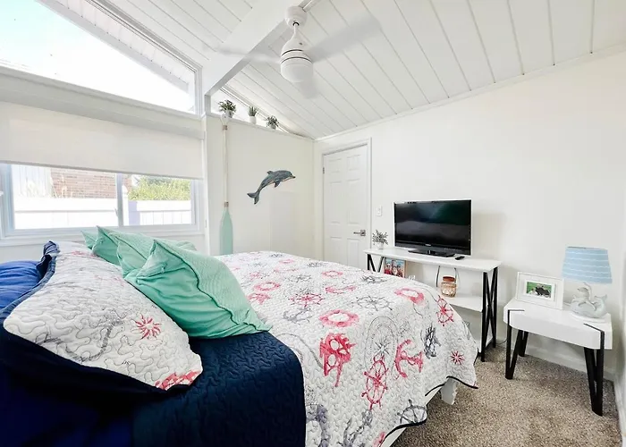 Holiday home 3br Canal Front Getaway Near Fenwick Walk To With Dock And Kayaks Ocean City